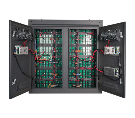 ซีรีส์ OC วงเว้นสนามและจอ LED ดําติดภายนอก ตู้เหล็กเย็น 960 × 960 มม, 3840Hz, ความสว่าง 5500 นิต