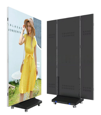 ภาพโปสเตอร์ LED ภายในที่สามารถเคลื่อนไหวได้ มีความเรียบร้อยและสว่างใส เหมาะสําหรับการแสดงสินค้าปลีกหรูหราและการต้อนรับ